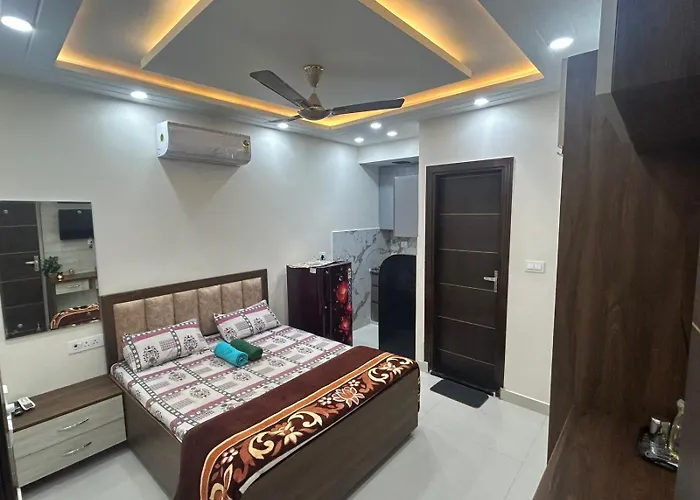Urban Nest In South Delhi